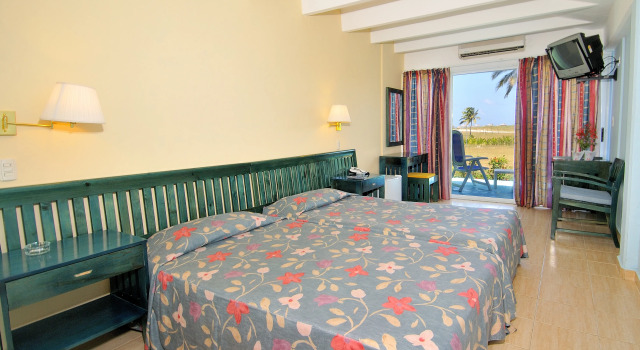 Club Amigo Mayanabo All Inclusive, Đặt Khách sạn Playa Santa Lucia Camagüey Province