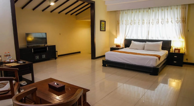 Ubud Hotel and Cottages, Rezervovat Hotel Hotely v Malang se snídaní, poblíž Lembah Dieng Water Park, Snídaně