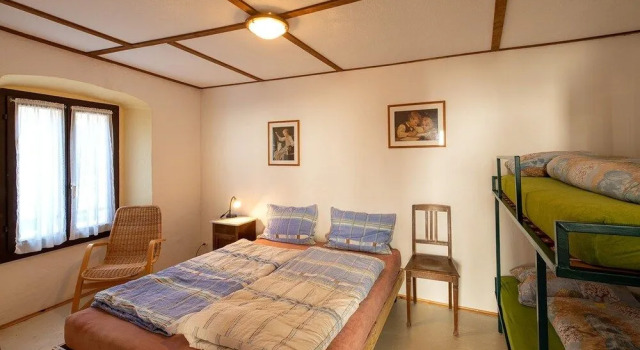 Historical Caslano Apartments