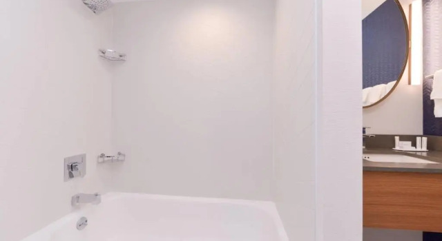 Четырёхместный номер Standard Fairfield Inn and Suites by Marriott Bakersfield Central