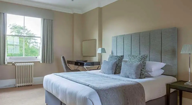 Номер Superior Oatlands Park Hotel