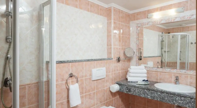 Одноместный номер Standard с балконом Hotel Savoy Palace - Tonelli Hotels