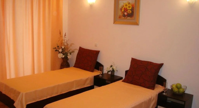 Saint Elena Apartcomplex, Забронировать Отель Отели Солнечного берега с парковкой, рядом с Клуб GRAND, Парковка