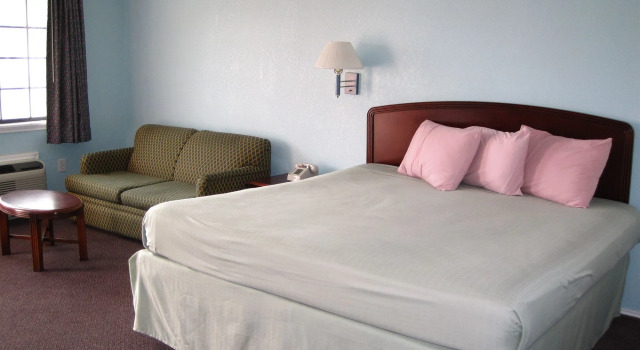 Pinn Road Inn and Suites, Rezerwuj Mini-hotel Hotele w Bexar County z parkingiem, Parking