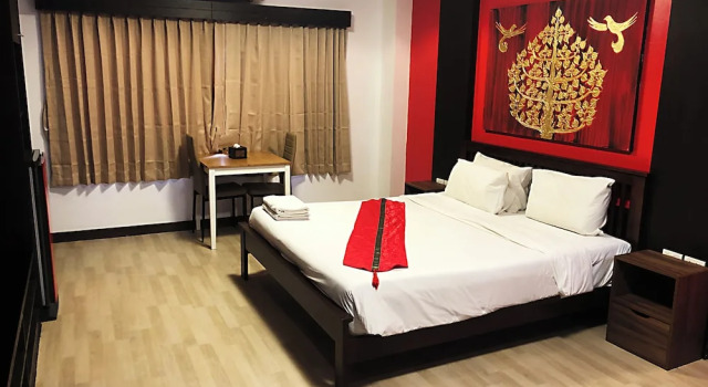 Номер Deluxe ZIP Hotel & Restaurant