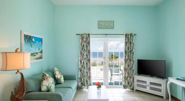 Люкс Grassy Flats Resort & Beach Club