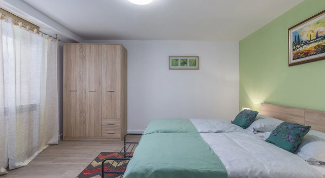 Holiday House With Private Pool and Garden in Nova Vas, Near Porec, Забронировать Вилла Пореч Poreč Riviera, рядом с Traktor Story