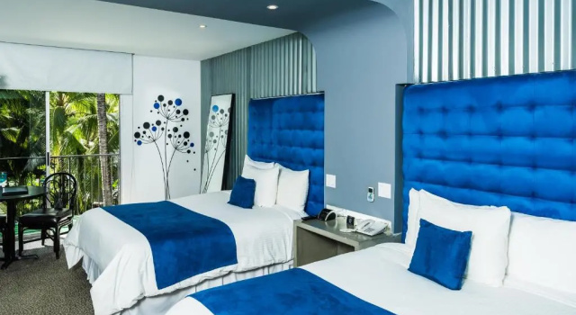 Двухместный номер Superior с балконом Riande Aeropuerto Hotel Casino