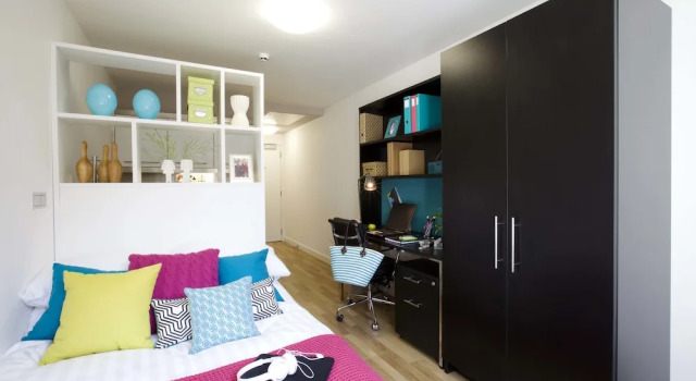 Hashtag Bankside Campus Accommodation, Забронировать Отель Отели Лондона 3 звезды, рядом с Southwark Cathedral, 3*