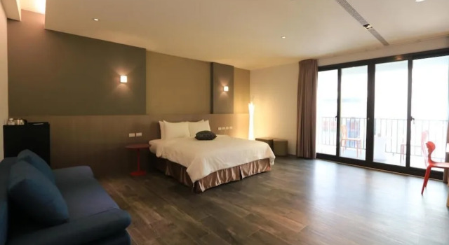 Двухместный номер Standard с балконом Funson Hotel