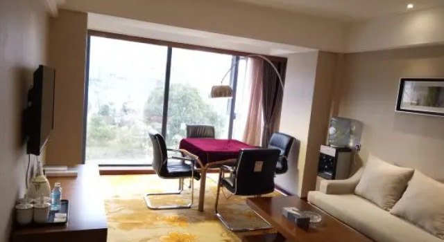 Семейный люкс Deluxe Shui'an Waterfront Hotel