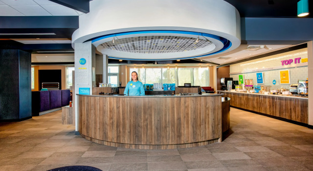 Tru by Hilton Port St. Lucie Tradition, Book Hotel Port St. Lucie Florida