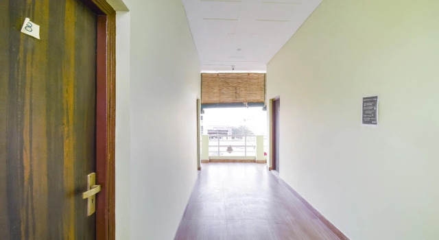 OYO 74203 SBS Royal Stays, Book Hotel Phagwara Punjab