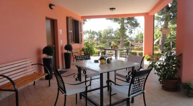 Agriturismo Casa Rosa, Varaa Hotelli Hotellit ja majoitukset kohteessa Offida, Hotelli