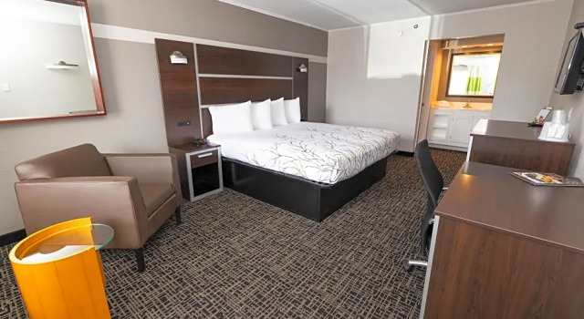 Номер Executive Magnuson Hotel Virginia Beach