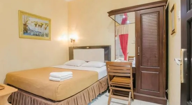 Camera Standard New Cahaya Hotel
