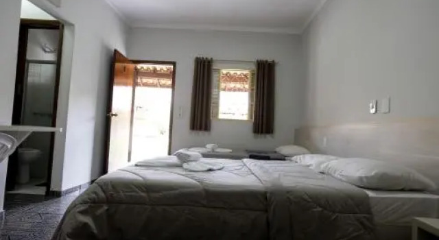 Hotel Santa Fé, Забронировать Отель Санта-Фе-ду-Сул штат Сан-Паулу