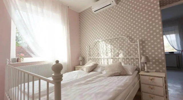 Villa Harma Nia, Book Villa Gyula 