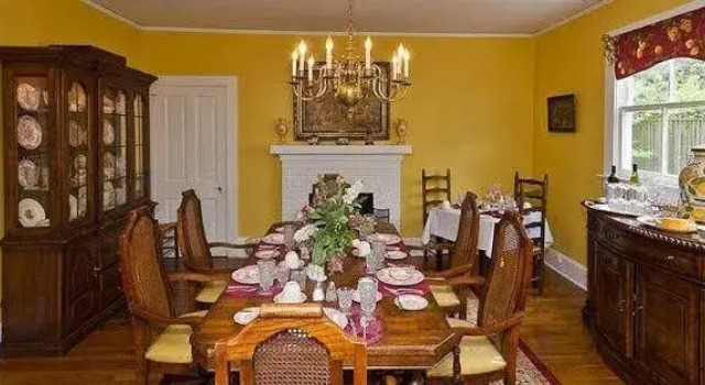 The Parsonage Inn, Buchen Sie Hotel Edenton North Carolina