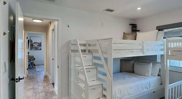 Nauti Mermaid by Distinctive Beach Rentals