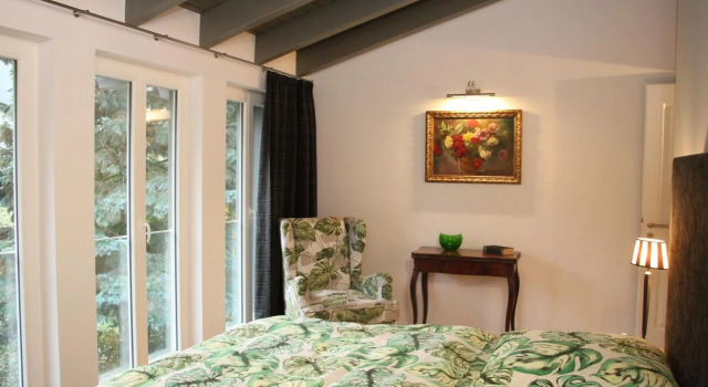 Menuett, Rezervovat Hotel Žandov Saxon Switzerland