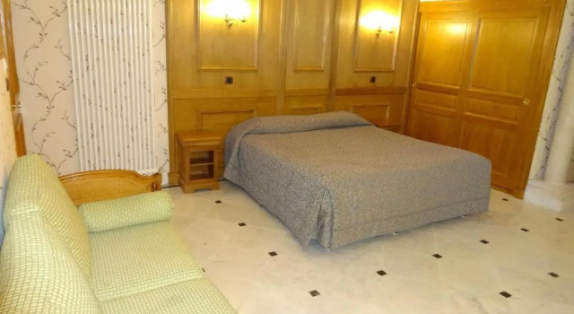 Люкс Logis Hôtel Belle Epoque