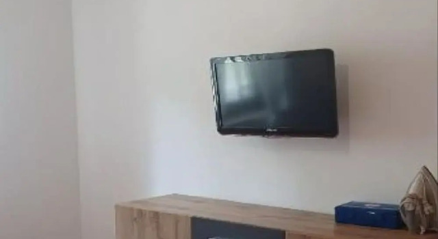 Apartment RR - One Bedroom Apartment With Balcony, Забронировать Апартаменты/квартира Отели Ловран с парковкой, Парковка