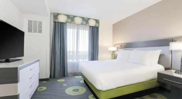 Люкс Hilton Garden Inn Ardmore