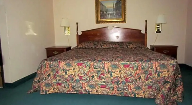 Двухместный номер Standard Western Inn & Suites Hampton