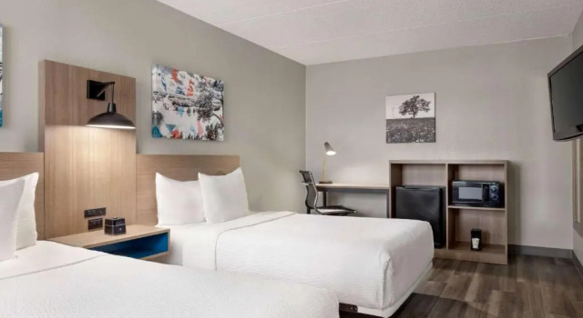 Четырёхместный номер Standard La Quinta Inn by Wyndham Temple