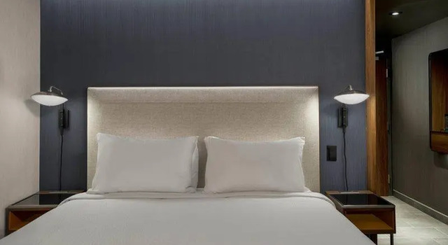 Кровать в общем номере Courtyard by Marriott Houston Kemah