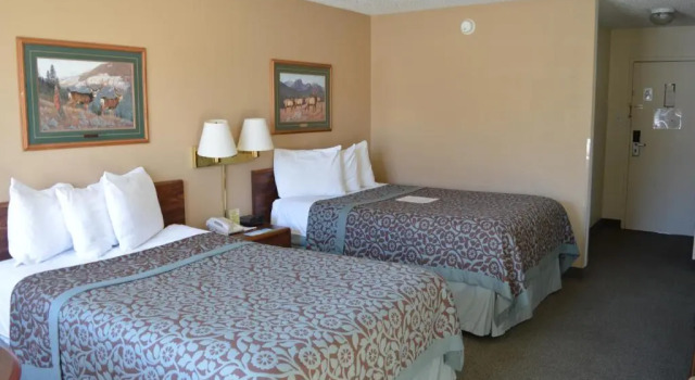 Четырёхместный номер Standard Hot Springs Hotel & Spa