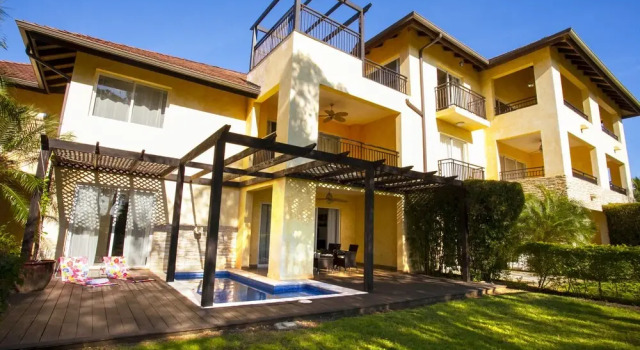 Casa Del Lago, Забронировать Отель Отели Сан-Педро-де-Макорис с парковкой, Парковка