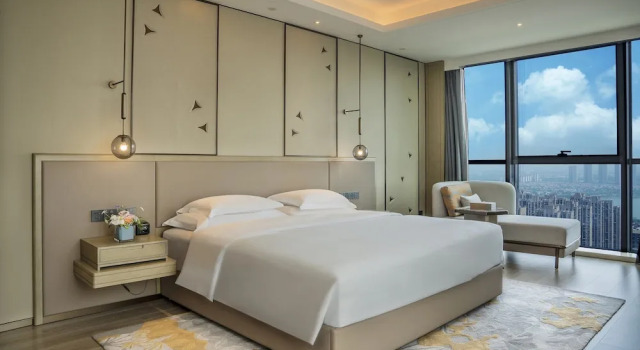Двухместный люкс c 1 комнатой Crowne Plaza Changsha Development Zone by IHG