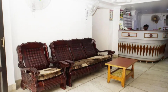 OYO 17442 Hotel Ashoka, Забронировать Отель Отели штата Тамилнада 3 звезды, 3*