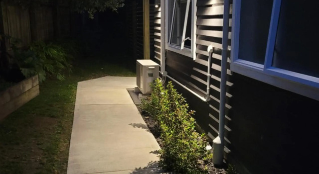 Sleepout Hideaway, Rezerwuj Hotel Hotele w Auckland Region z parkingiem, Parking