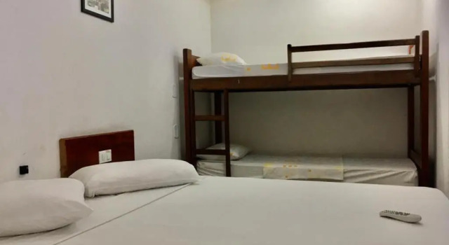 Четырёхместный номер Standard Hotel Pousada Hamburgo