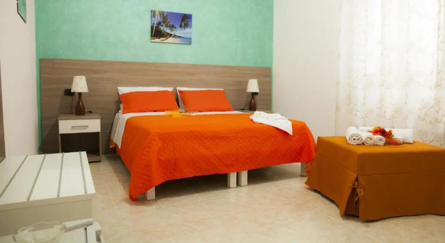 B&B Giosy, Забронировать Отель «постель и завтрак» Отели в центре Портопало, в центре