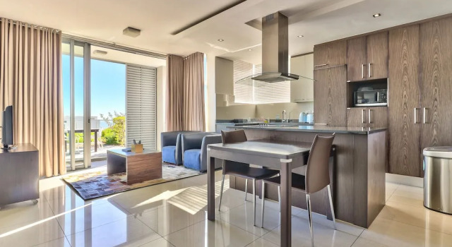 Апартаменты c 1 комнатой с видом на океан Camps Bay One Bedroom Apartment - Luxury Stay With sea View!