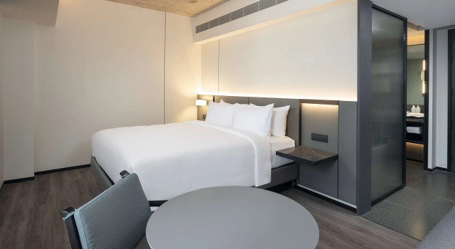 Номер Deluxe Radisson Hotel Don Mueang Bangkok
