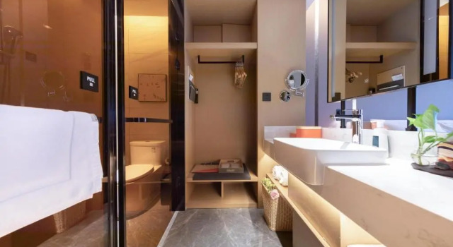 Двухместный номер Superior Atour Hotel Huzhou Nanxun Ancient Town