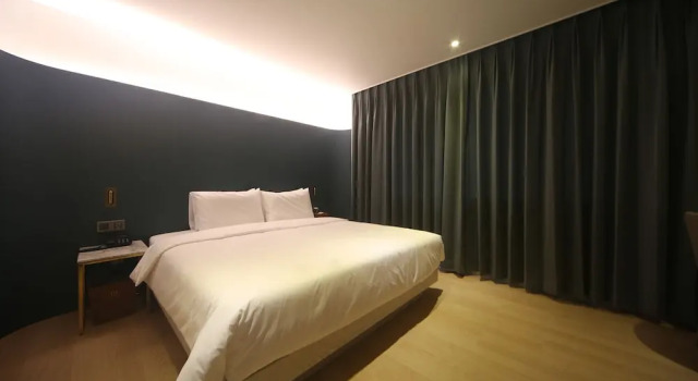 Номер Luxury H Avenue Hotel Minam
