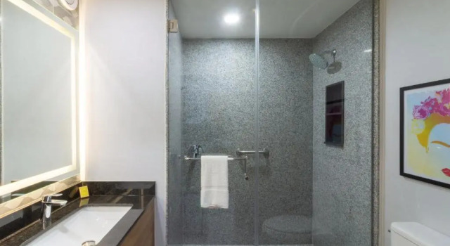 Camera quadrupla Standard Hampton by Hilton Aguascalientes Downtown