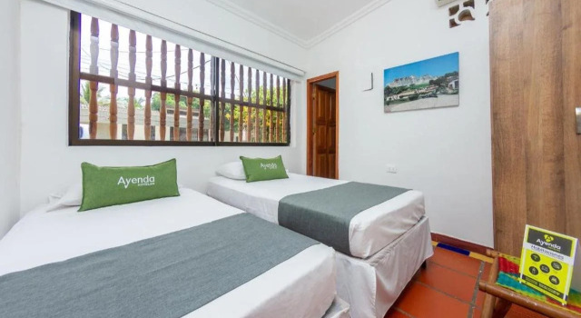 Hotel Ayenda Casa Cano 1805