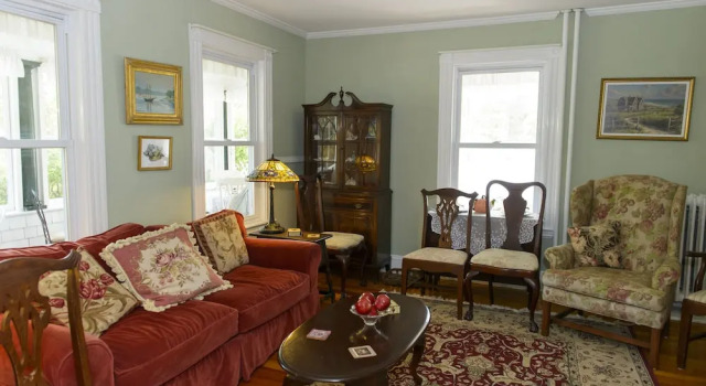 Clark House at the Twin Oaks Inn, Забронировать Отель Отели Полуострова Кейп-Код с завтраком, Завтраки