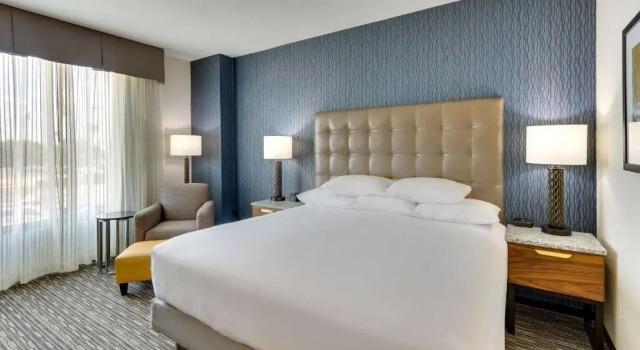 Номер Superior Drury Inn & Suites Lafayette IN