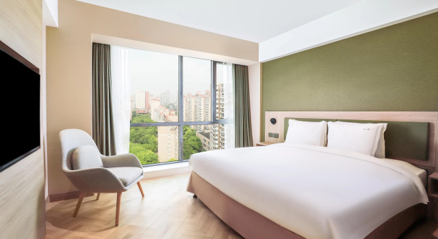 Holiday Inn Shanghai Pudong Nanpu by IHG
