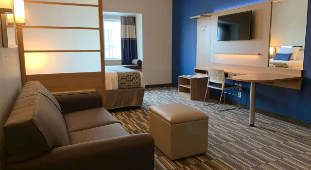 Двухместная студия люкс Microtel Inn & Suites by Wyndham Fountain Fort Carson