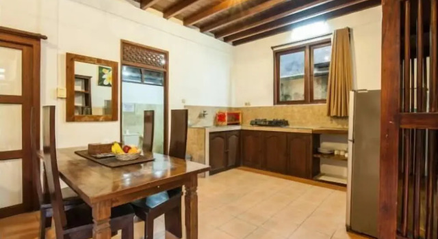 Вилла SMV - garden - 5-BR · 5BR Garden Villa Walk to Beach and Shops Legian