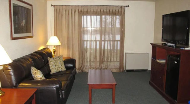 Люкс Best Western Lake Lucille Inn